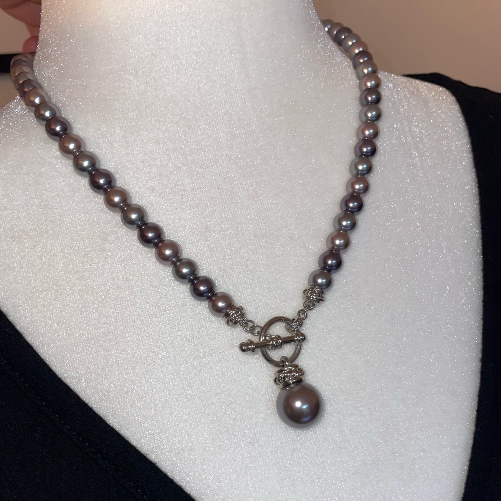 Two Tone Grey Pearl Necklace